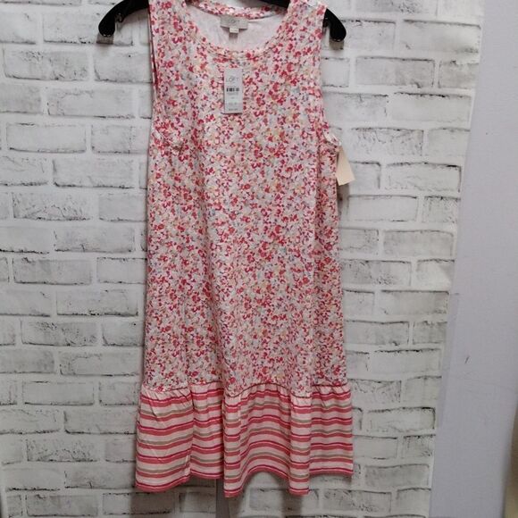 Loft dress - Picture 1 of 4